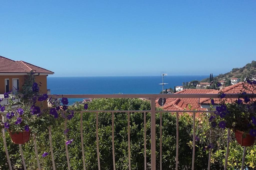 Casa Mariella San Lorenzo Al Mare Exterior photo